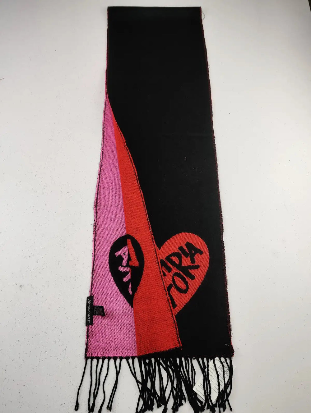 Buy online pre-used pre-loved 100% authentic & Original branded Victorias Secret (MS-830) available in Pakistan. Top international brands avilable.