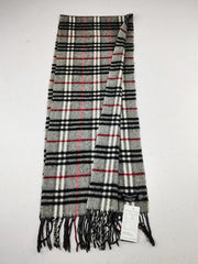 Buy online pre-used pre-loved 100% authentic & Original branded Burberry (MS-882) available in Pakistan. Top international brands avilable.