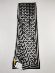 Buy online pre-used pre-loved 100% authentic & Original branded Michael Kors (MS-909) available in Pakistan. Top international brands avilable.