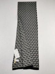 Buy online pre-used pre-loved 100% authentic & Original branded Michael Kors (MS-927) available in Pakistan. Top international brands avilable.