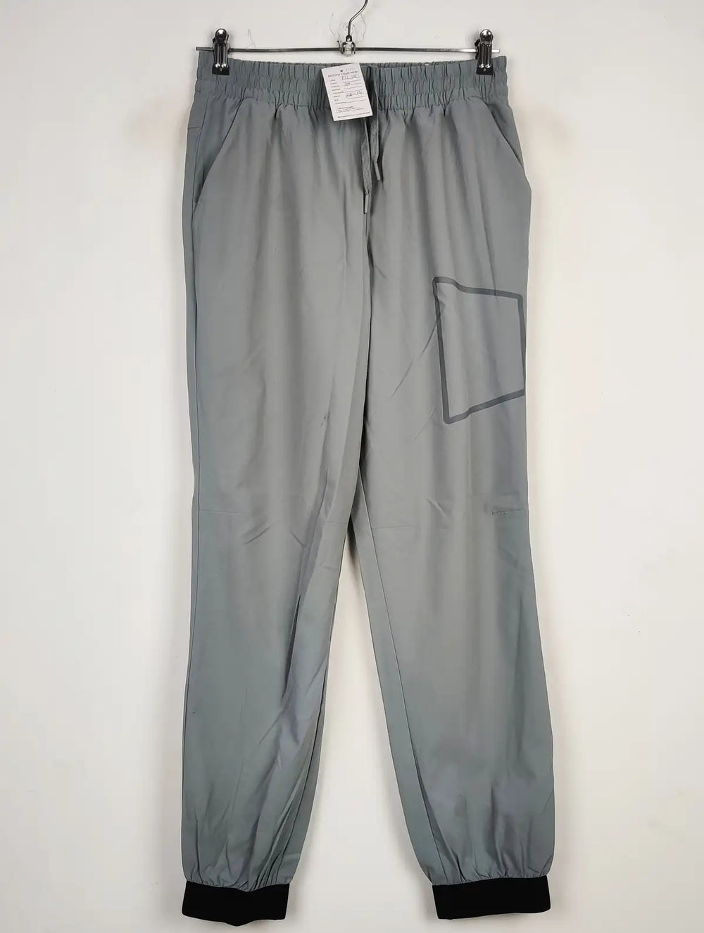 Buy online pre-used pre-loved 100% authentic & Original branded Berghaus (MT-1010) available in Pakistan. Top international brands avilable.