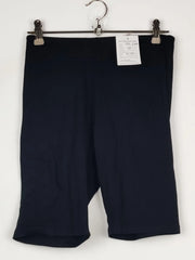 Buy online pre-used pre-loved 100% authentic & Original branded Cropp (MT-1147) available in Pakistan. Top international brands avilable.