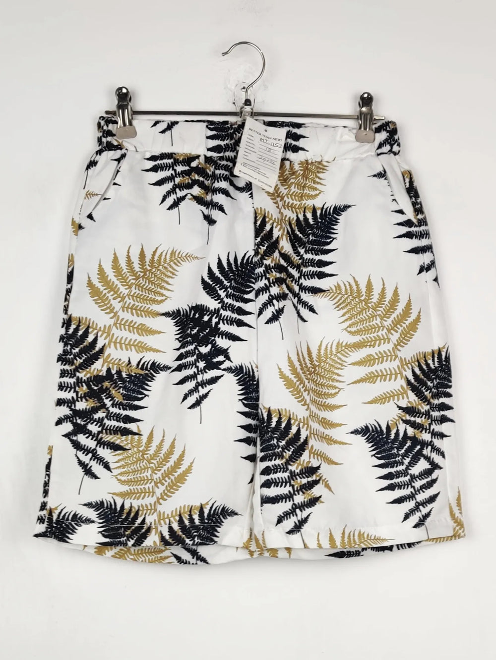 Buy online pre-used pre-loved 100% authentic & Original branded Unknown Brand (MT-1153) available in Pakistan. Top international brands avilable.
