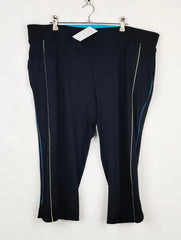 Buy online pre-used pre-loved 100% authentic & Original branded Marks & Spencer (MT-1195) available in Pakistan. Top international brands avilable.