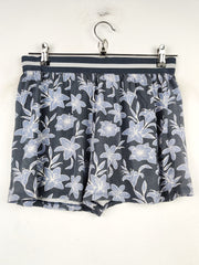 Buy online pre-used pre-loved 100% authentic & Original branded Gina Benotti (NL-1019) available in Pakistan. Top international brands avilable.