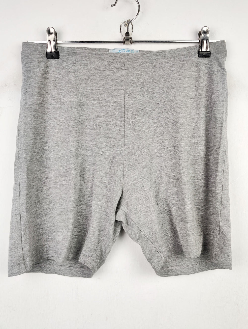 Buy online pre-used pre-loved 100% authentic & Original branded Primark (NL-1025) available in Pakistan. Top international brands avilable.