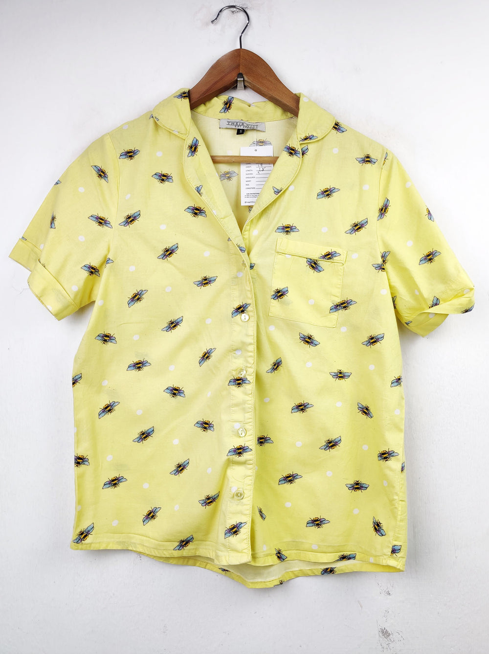 Buy online pre-used pre-loved 100% authentic & Original branded Their Nibs (NL-1079) available in Pakistan. Top international brands avilable.