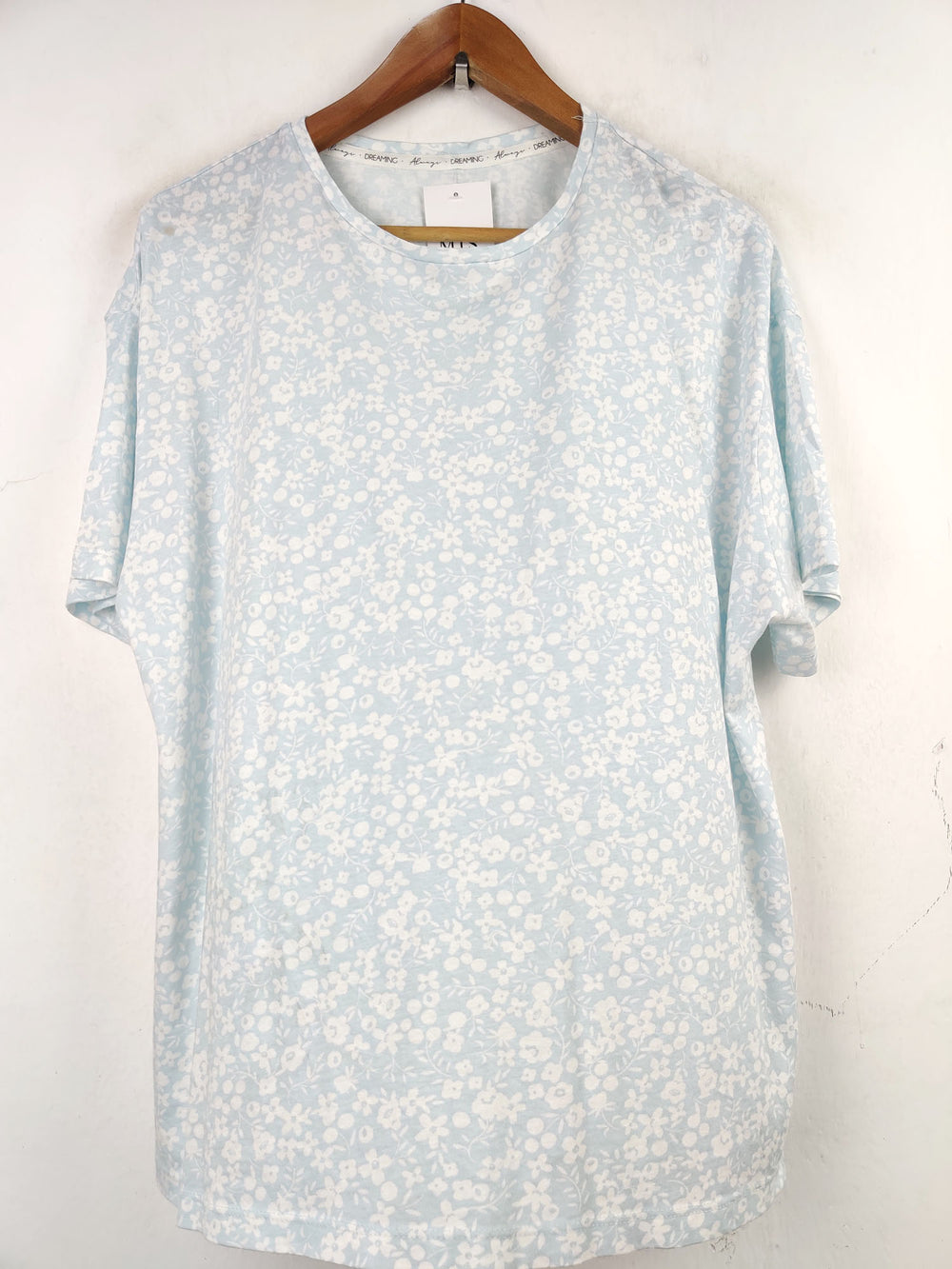 Buy online pre-used pre-loved 100% authentic & Original branded Tu (NL-1104) available in Pakistan. Top international brands avilable.