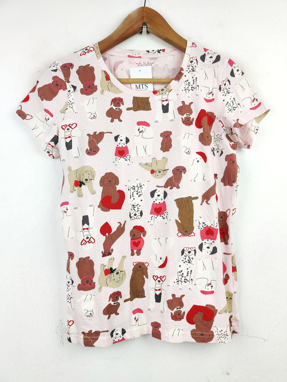 Buy online pre-used pre-loved 100% authentic & Original branded F&F (NL-1144) available in Pakistan. Top international brands avilable.