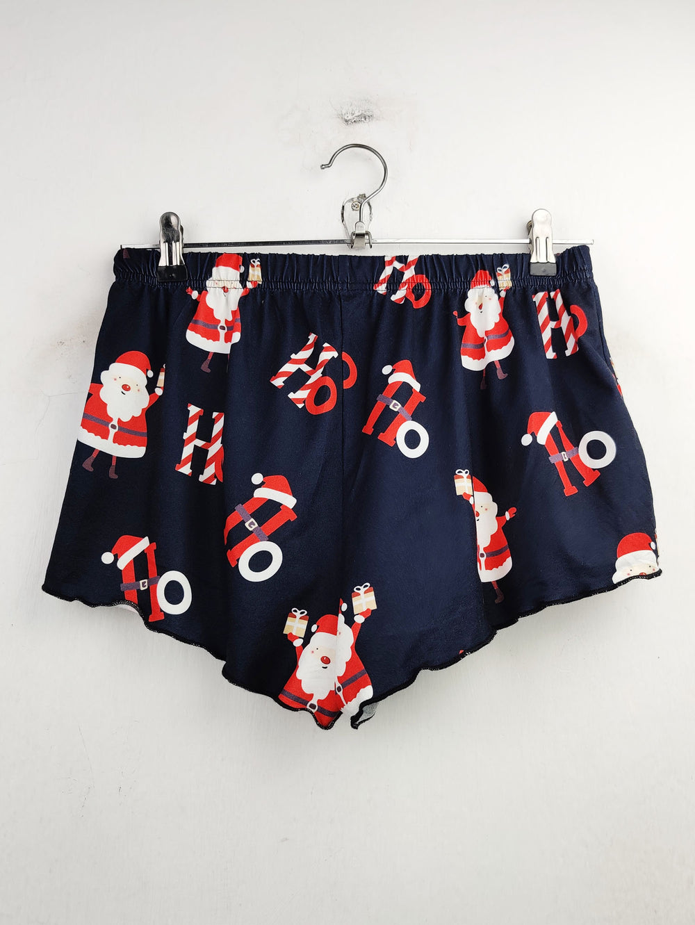 Buy online pre-used pre-loved 100% authentic & Original branded Unknown Brand (NL-1222) available in Pakistan. Top international brands avilable.