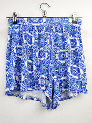 Buy online pre-used pre-loved 100% authentic & Original branded Boohoo (NL-1257) available in Pakistan. Top international brands avilable.