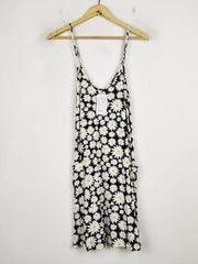 Prettylittlething (NL-1693)