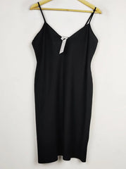 Buy online pre-used pre-loved 100% authentic & Original branded Mark & Spencer (NL-1748) available in Pakistan. Top international brands avilable.