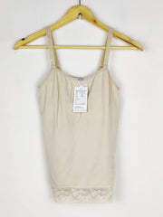 Buy online pre-used pre-loved 100% authentic & Original branded Unknown Brand (NL-1963) available in Pakistan. Top international brands avilable.