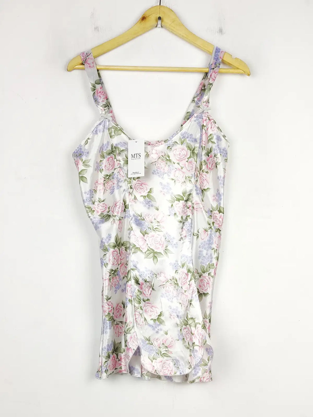 Buy online pre-used pre-loved 100% authentic & Original branded Inspiration (NL-2051) available in Pakistan. Top international brands avilable.