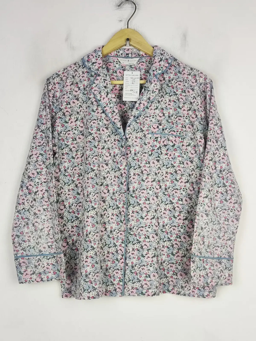 Buy online pre-used pre-loved 100% authentic & Original branded Mark & Spencer (NL-2126) available in Pakistan. Top international brands avilable.