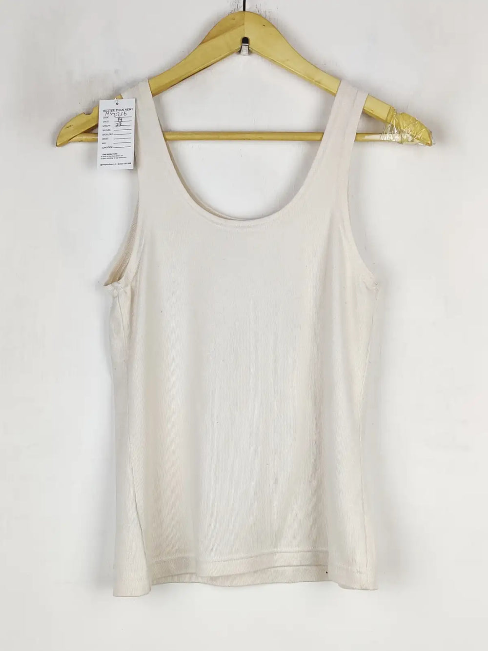 Buy online pre-used pre-loved 100% authentic & Original branded Unknown Brand (NL-2216) available in Pakistan. Top international brands avilable.