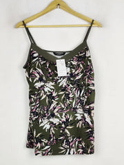 Buy online pre-used pre-loved 100% authentic & Original branded Dunnes Store (NL-2280) available in Pakistan. Top international brands avilable.