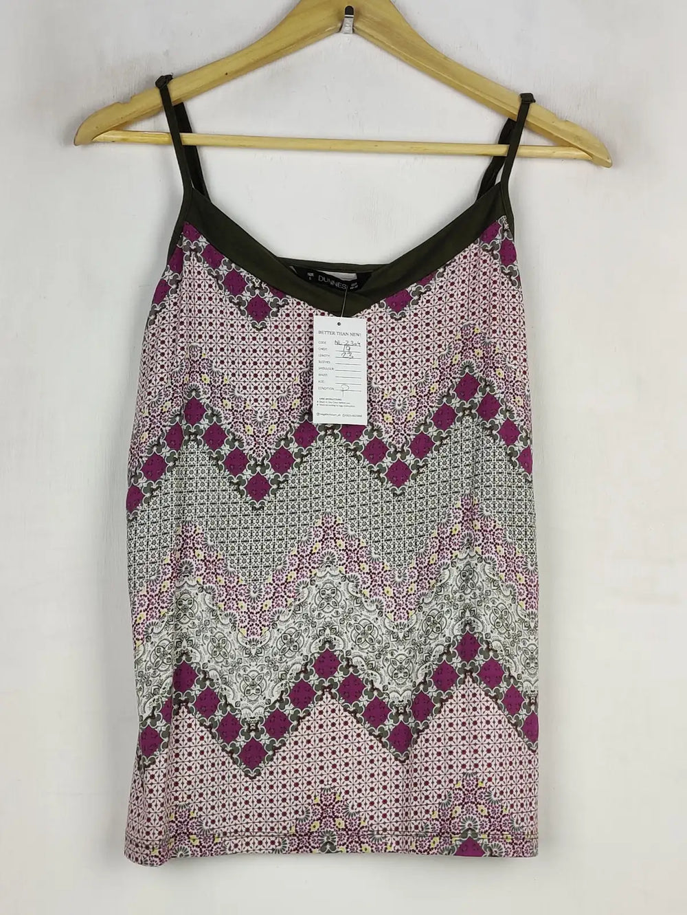 Buy online pre-used pre-loved 100% authentic & Original branded Dunnes Store (NL-2304) available in Pakistan. Top international brands avilable.