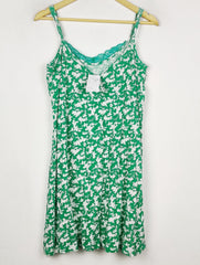 Dunnes Stores (NL-2724)