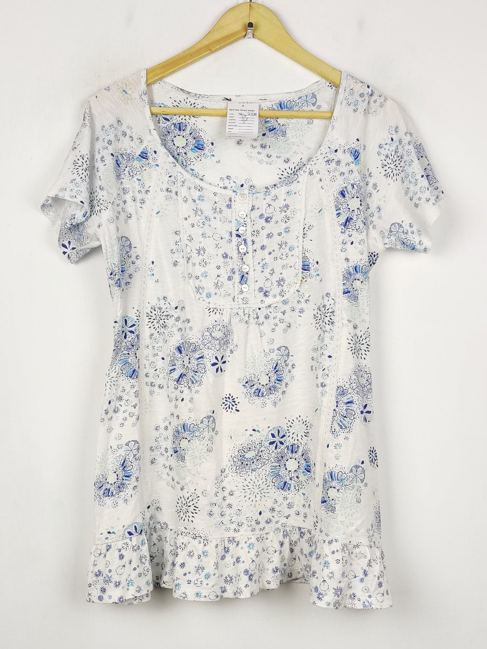 Buy online pre-used pre-loved 100% authentic & Original branded Unknown Brand (NL-2738) available in Pakistan. Top international brands avilable.