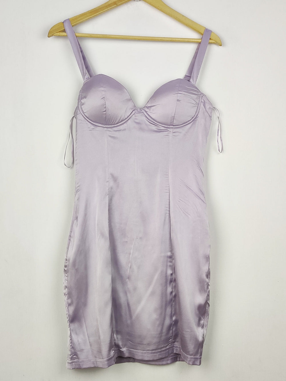 Buy online pre-used pre-loved 100% authentic & Original branded Prettylittlething (NL-2773) available in Pakistan. Top international brands avilable.