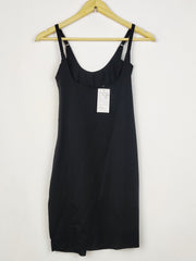 Buy online pre-used pre-loved 100% authentic & Original branded Unknown Brand (NL-2807) available in Pakistan. Top international brands avilable.