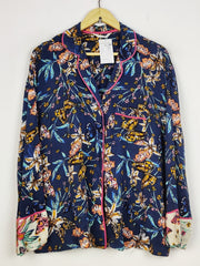 Buy online pre-used pre-loved 100% authentic & Original branded Marks & Spencer (NL-2869) available in Pakistan. Top international brands avilable.
