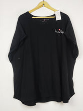 Buy online pre-used pre-loved 100% authentic & Original branded Pretty Secret (NL-2881) available in Pakistan. Top international brands avilable.
