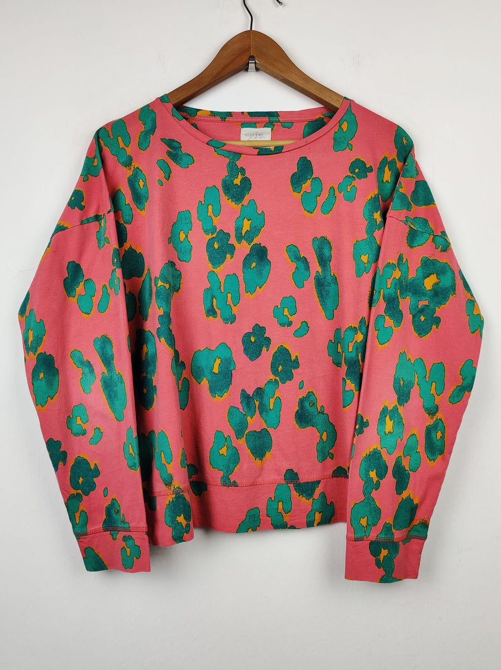 Buy online pre-used pre-loved 100% authentic & Original branded Next (NL-318) available in Pakistan. Top international brands avilable.