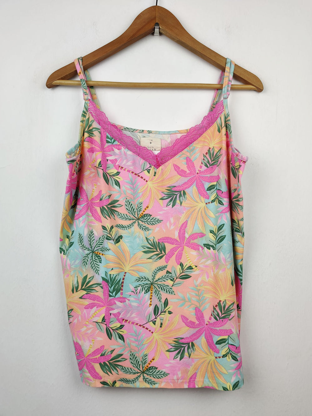 Buy online pre-used pre-loved 100% authentic & Original branded Time To Dream (NL-322) available in Pakistan. Top international brands avilable.