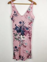 Buy online pre-used pre-loved 100% authentic & Original branded George (NL-396) available in Pakistan. Top international brands avilable.