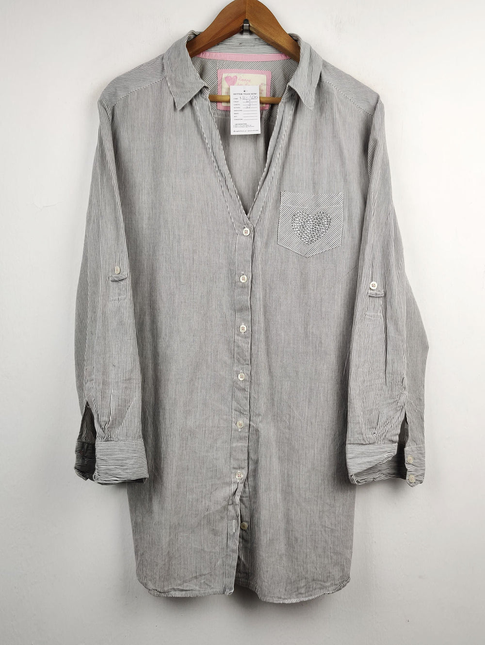 Buy online pre-used pre-loved 100% authentic & Original branded Love To Lounge (NL-420) available in Pakistan. Top international brands avilable.