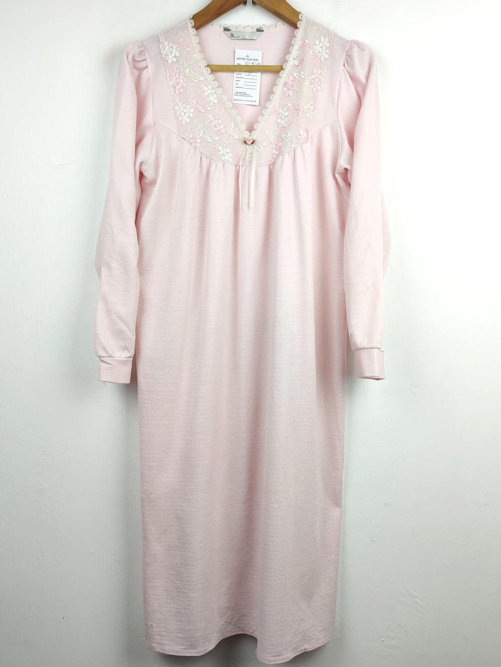 Buy online pre-used pre-loved 100% authentic & Original branded Bhs (NL-428) available in Pakistan. Top international brands avilable.