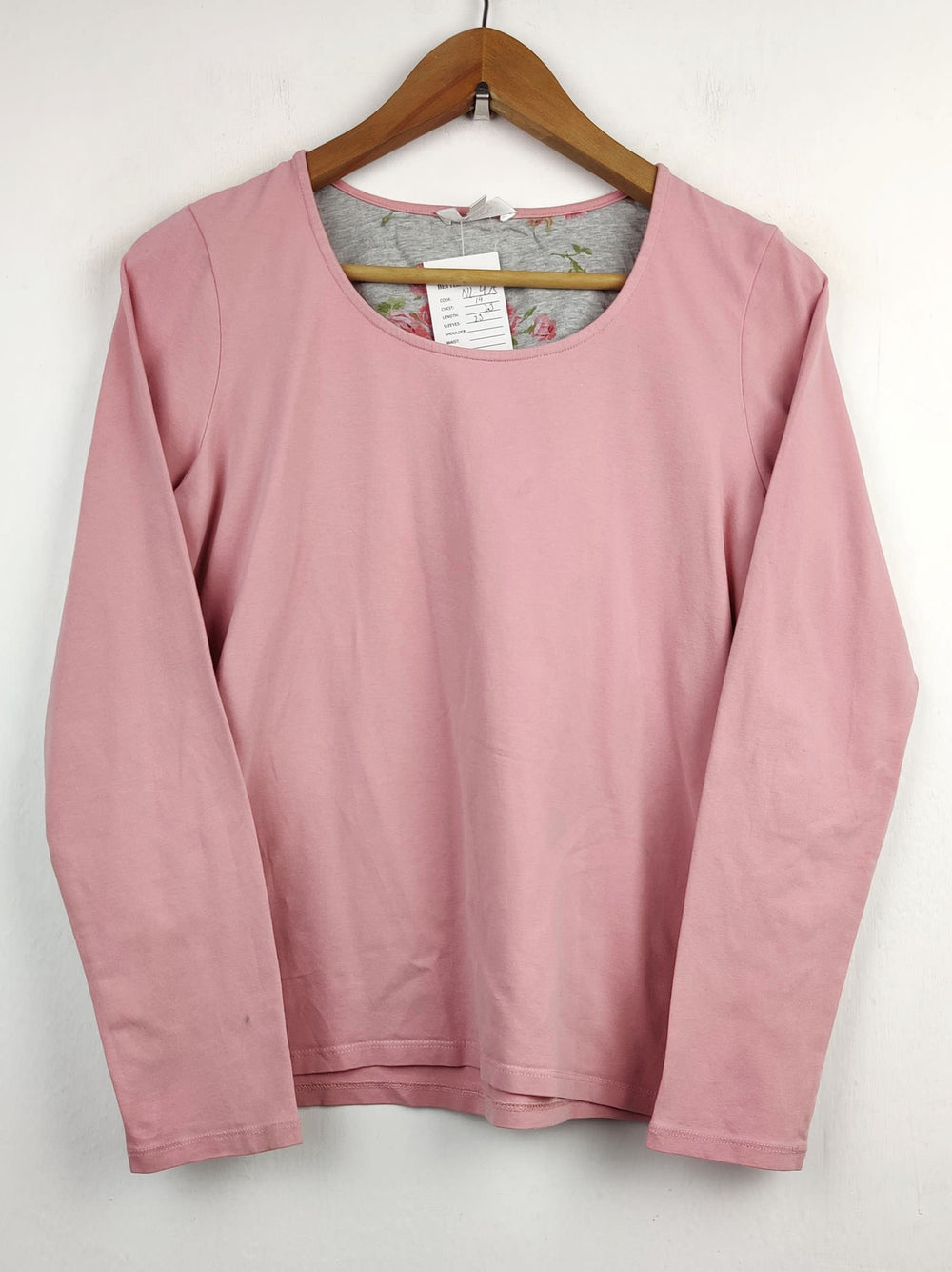 Buy online pre-used pre-loved 100% authentic & Original branded Laura Ashley (NL-475) available in Pakistan. Top international brands avilable.