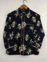 Buy online pre-used pre-loved 100% authentic & Original branded Top Shop (NL-478) available in Pakistan. Top international brands avilable.