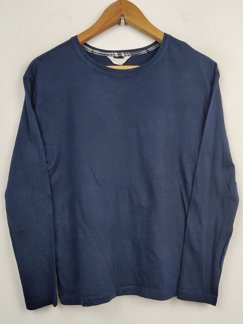 Buy online pre-used pre-loved 100% authentic & Original branded Day Dreams (NL-594) available in Pakistan. Top international brands avilable.