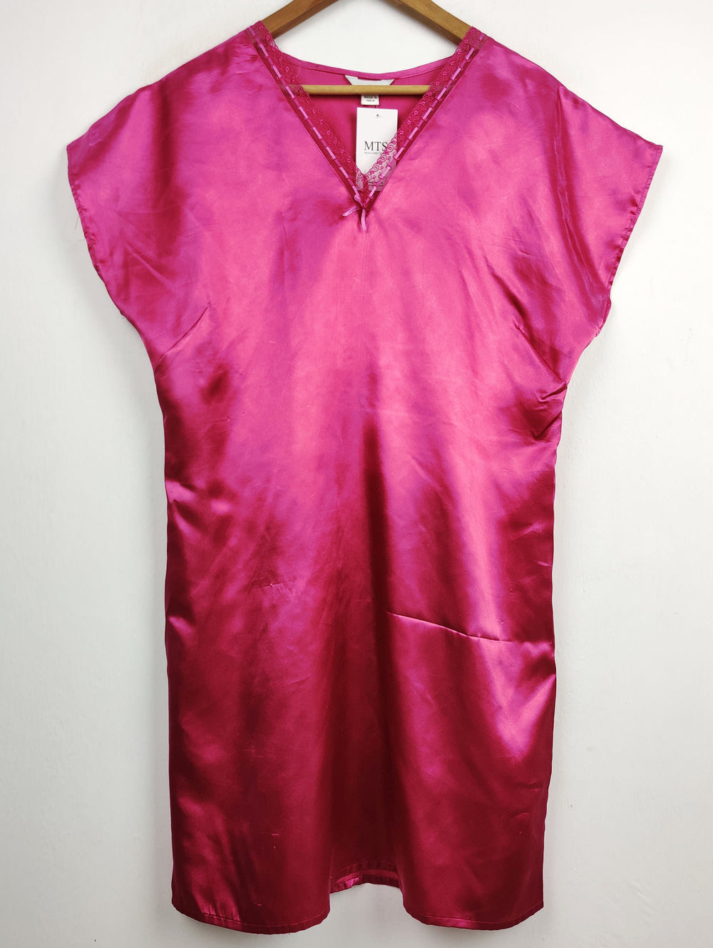 Buy online pre-used pre-loved 100% authentic & Original branded Shapely Figures (NL-597) available in Pakistan. Top international brands avilable.