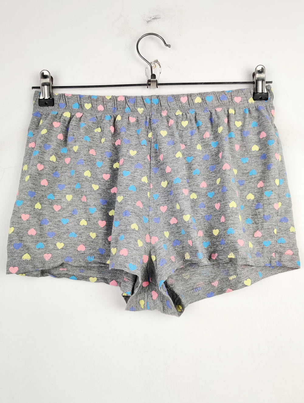 Buy online pre-used pre-loved 100% authentic & Original branded F&F (NL-658) available in Pakistan. Top international brands avilable.