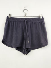 Buy online pre-used pre-loved 100% authentic & Original branded Primark (NL-746) available in Pakistan. Top international brands avilable.