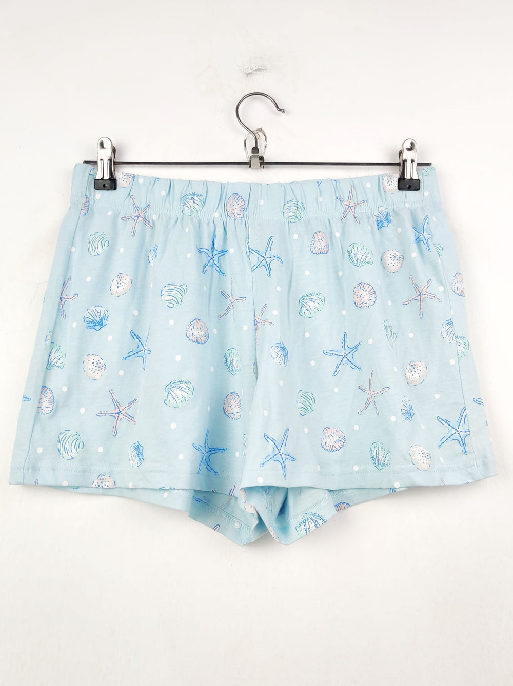 Buy online pre-used pre-loved 100% authentic & Original branded F&F (NL-759) available in Pakistan. Top international brands avilable.