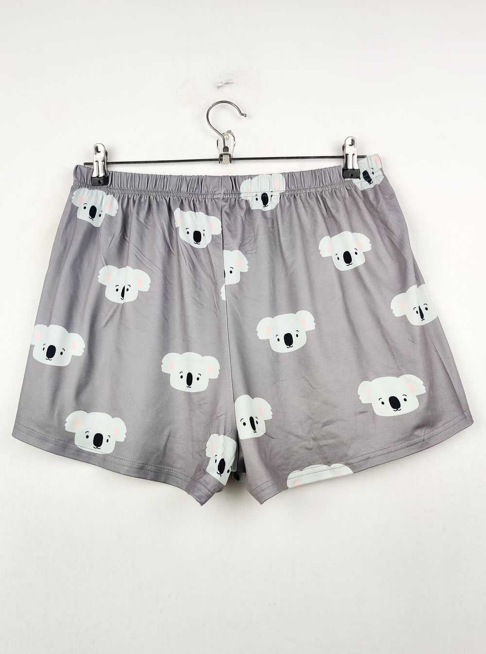 Buy online pre-used pre-loved 100% authentic & Original branded Unknown Brand (NL-768) available in Pakistan. Top international brands avilable.