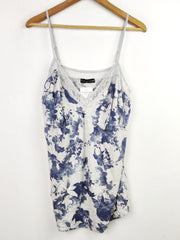 Buy online pre-used pre-loved 100% authentic & Original branded Autograph (NL-818) available in Pakistan. Top international brands avilable.