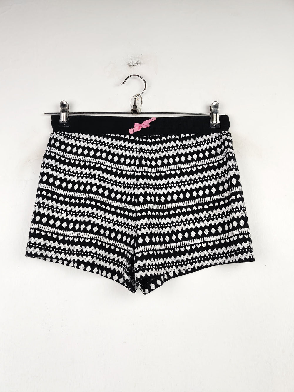 Buy online pre-used pre-loved 100% authentic & Original branded George (NL-981) available in Pakistan. Top international brands avilable.