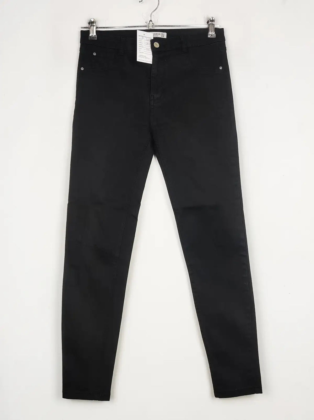 Buy online pre-used pre-loved 100% authentic & Original branded Marks & Spencer (P-361) available in Pakistan. Top international brands avilable.