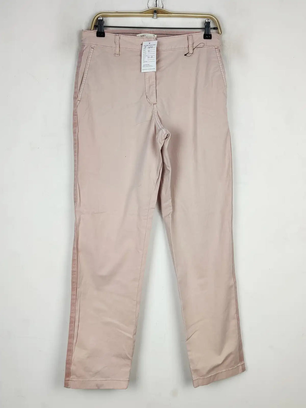 Buy online pre-used pre-loved 100% authentic & Original branded Marks & Spencer (P-446) available in Pakistan. Top international brands avilable.