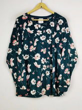 Buy online pre-used pre-loved 100% authentic & Original branded Love To Lounge (PJ-1176) available in Pakistan. Top international brands avilable.