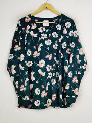 Buy online pre-used pre-loved 100% authentic & Original branded Love To Lounge (PJ-1176) available in Pakistan. Top international brands avilable.