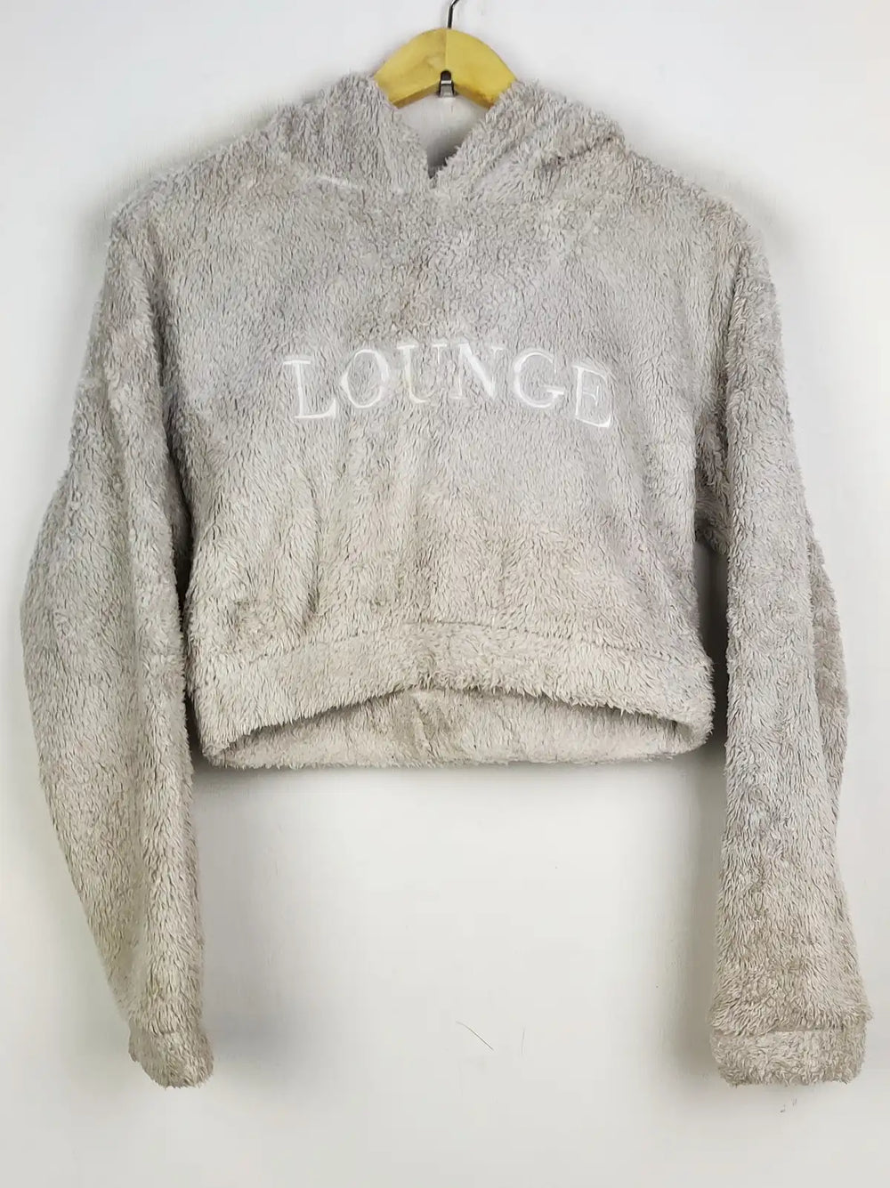 Buy online pre-used pre-loved 100% authentic & Original branded Lounge (PJ-1249) available in Pakistan. Top international brands avilable.