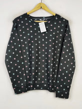 Buy online pre-used pre-loved 100% authentic & Original branded Carisma (PJ-1343) available in Pakistan. Top international brands avilable.